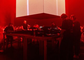  FJAAK、KiNK、Nene H、Speedy Jが一夜限りの即興セッション。「STOOR Live at Sónar 2026」Day 2のフル映像が公開